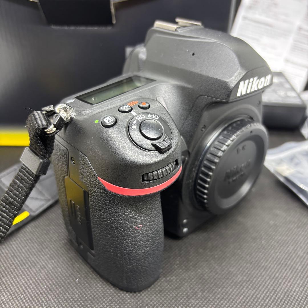 美品　Nikon D780 ボディ 本体　付属品完備 動作確認済み　初期化済み