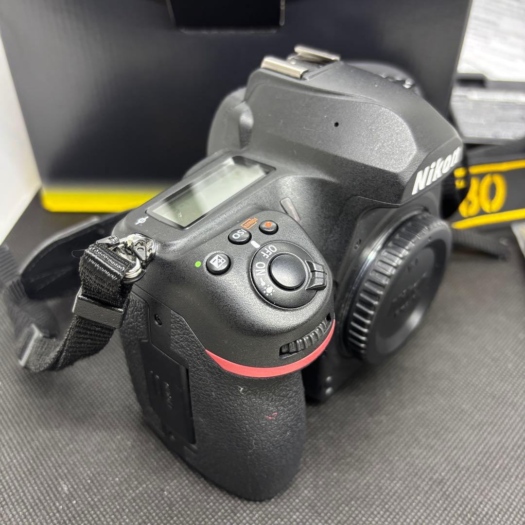 美品　Nikon D780 ボディ 本体　付属品完備 動作確認済み　初期化済み