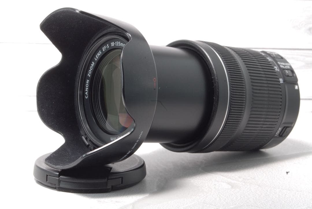 Canon EF-S 18-135mm IS STM 最強レンズ　◇極美品◇