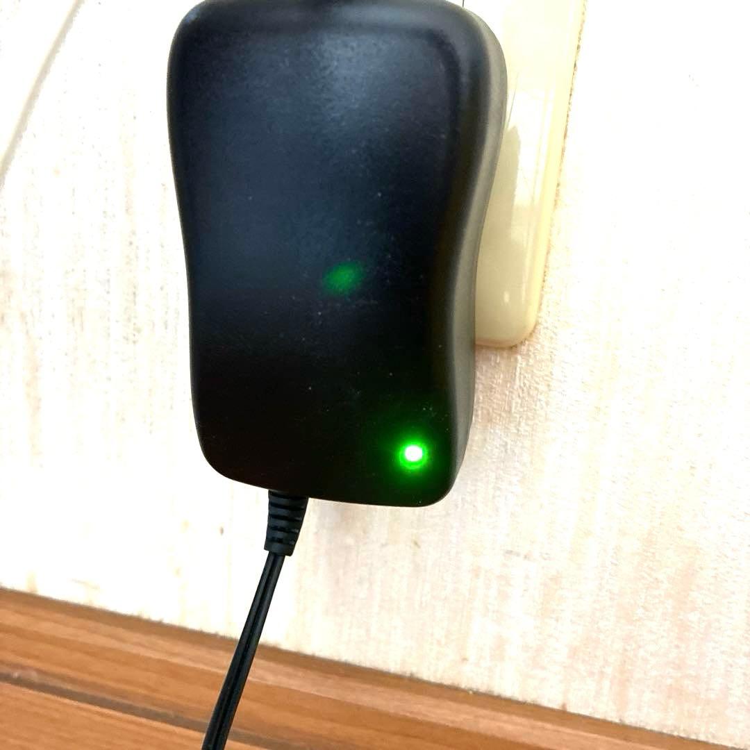 【良品】CASIO電子ピアノLK-121 61鍵 光ナビゲーション電子キーボード