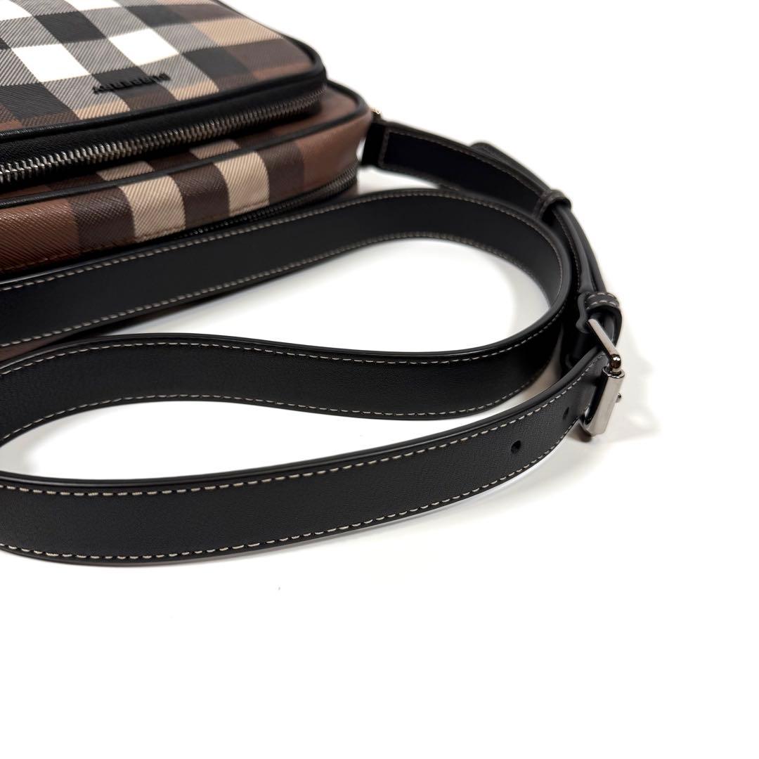 【未使用に近い】【現行】バーバリー　パディバッグ　チェック柄　PVC ブラウン