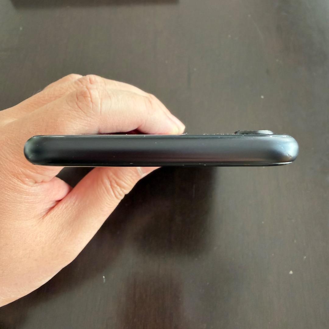 iPhoneSE 第2世代 64GB ブラック MHGP3J/A