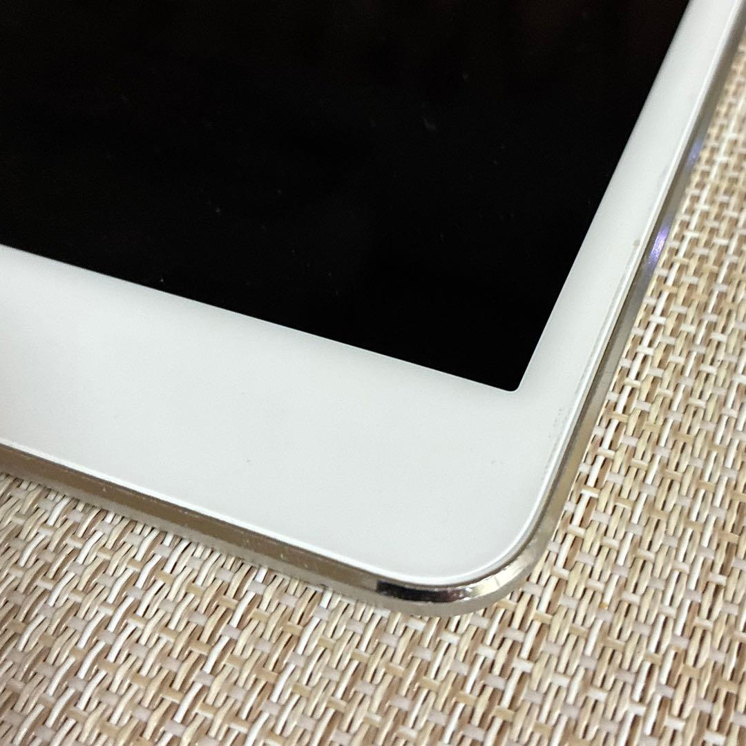 iPad mini 4 Wi-Fi モデル 128GB ESRケース動作確認済