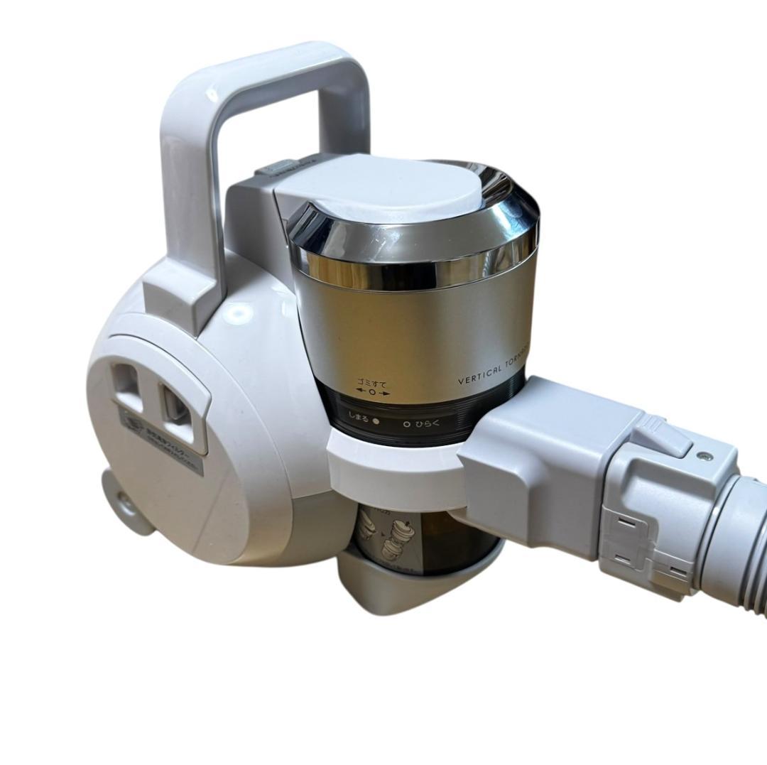 東芝 サイクロン式掃除機　トルネオV VC-S600X 掃除機　2019年製