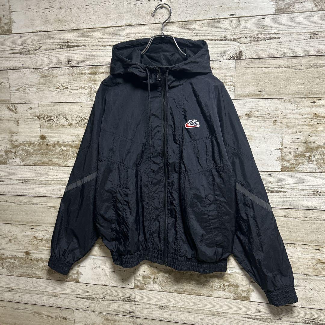 191【コムドットやまと着用】ナイキ☆ワンポイント刺繍ロゴ　ナイロンジャケット