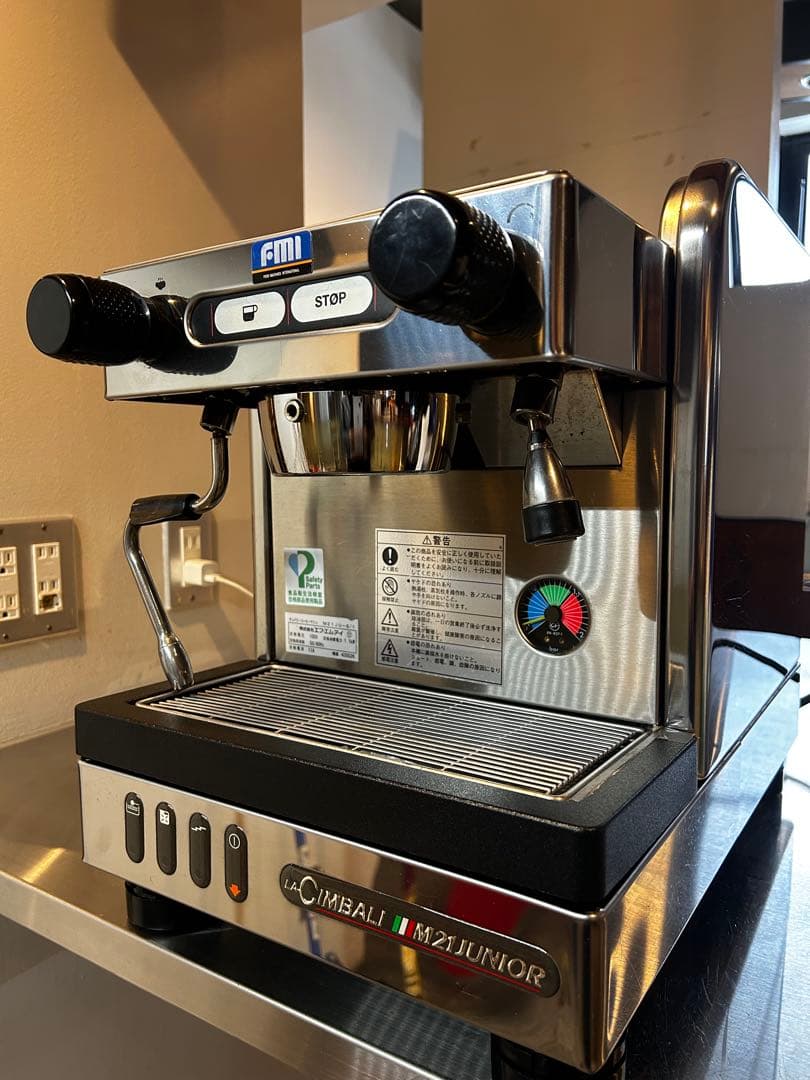 CIMBALI M21 JUNIOR エスプレッソマシン　タンク式