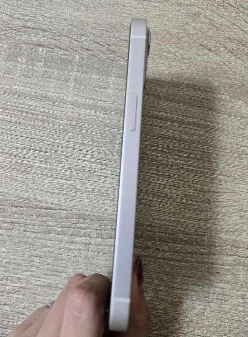 Apple iPhone 13 ホワイト 本体　128GB