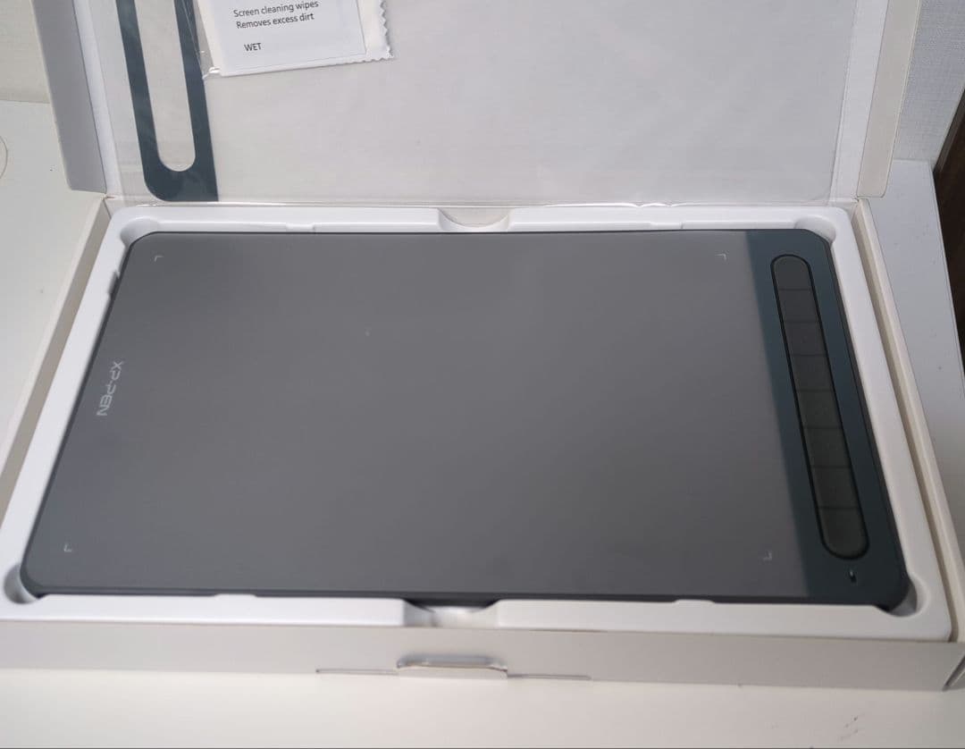 XP-PEN Deco LWペンタブレット (ブラック)