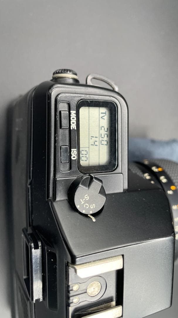 にと CONTAX167MT Planar50mm F1.4P-5G-11