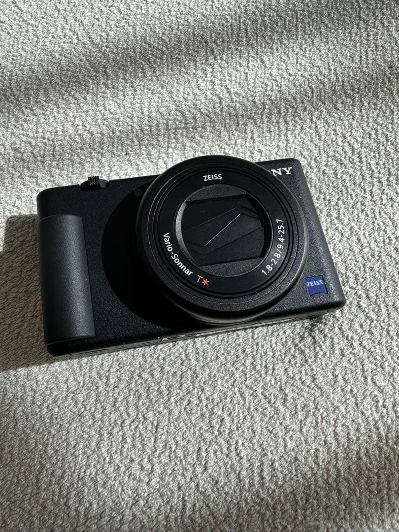 美品 SONY VLOGCAM ZV-1 /バッテリー付属
