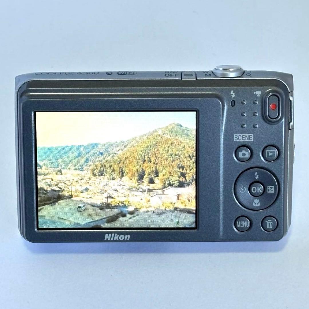 【美品】Nikon coolpix A300 ニコン　コンデジ　SDカード付