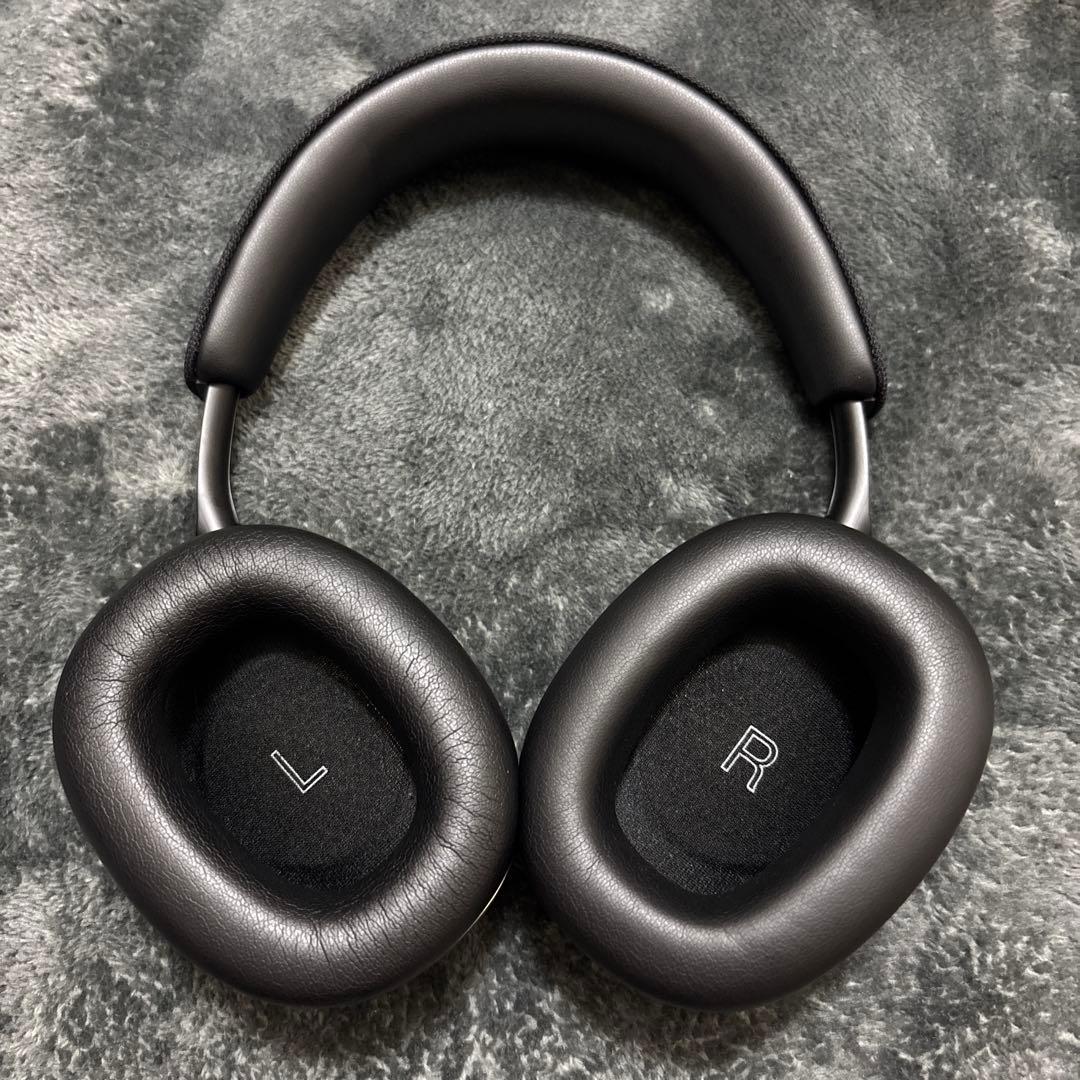 Bowers & Wilkins Px7s2 ブラック　ワイヤレスヘッドフォン