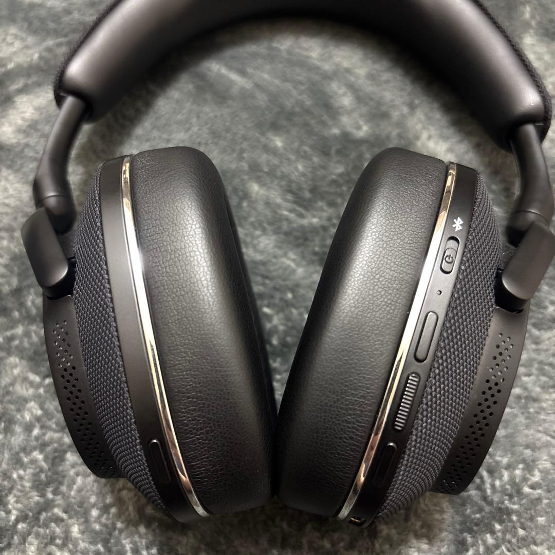 Bowers & Wilkins Px7s2 ブラック　ワイヤレスヘッドフォン