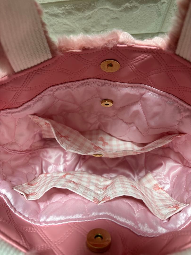 ゆ*ら様 コヤンイサムチョン　サイドファスナーバッグ　ピンクファー　白うさちゃん