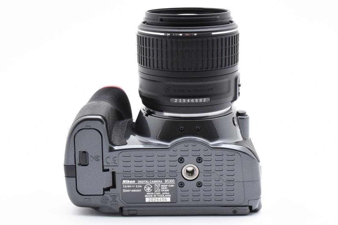 ニコン D5300☆一眼レフカメラ☆S数僅か200回☆Wi-Fi☆グレー