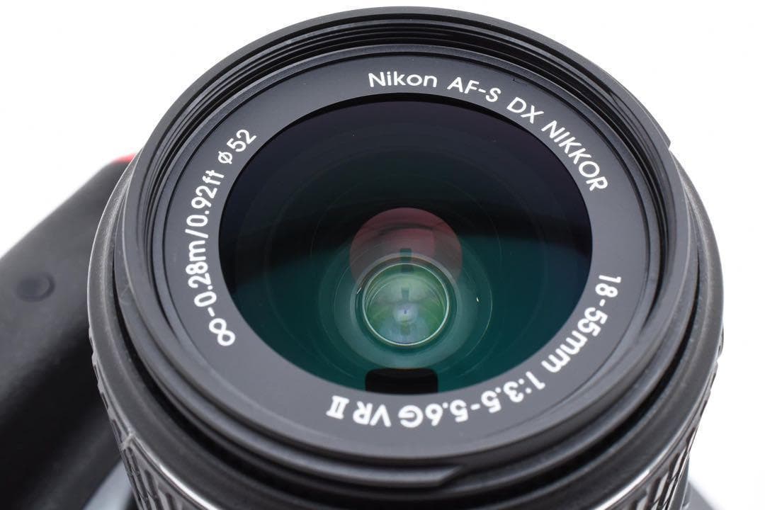 ニコン D5300☆一眼レフカメラ☆S数僅か200回☆Wi-Fi☆グレー