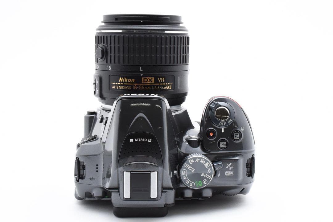 ニコン D5300☆一眼レフカメラ☆S数僅か200回☆Wi-Fi☆グレー