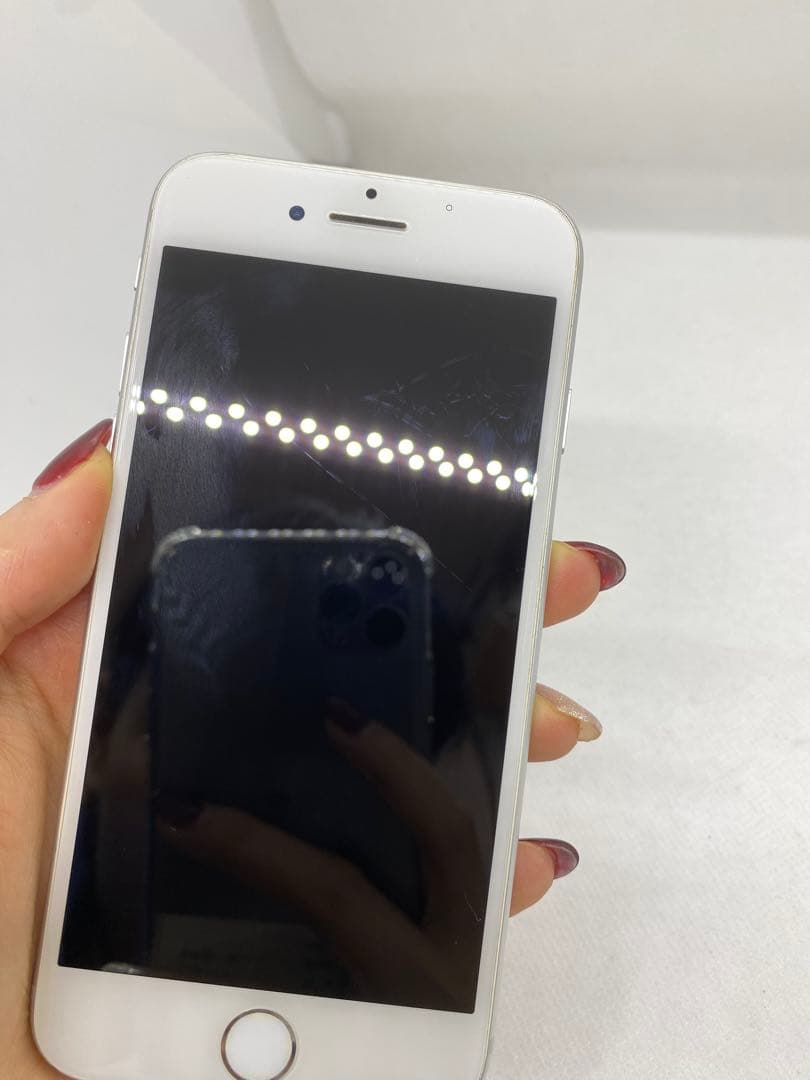 Iphone 8 256GB Sim フリー　65751