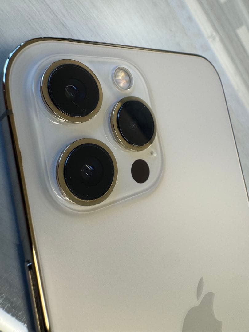 【美品】iPhone 12 Pro Max 256GBゴールド