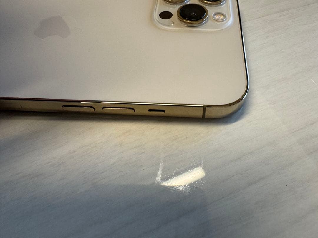 【美品】iPhone 12 Pro Max 256GBゴールド