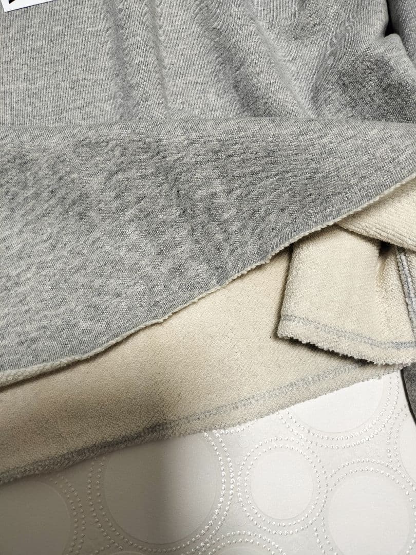 SACRA（サクラ）プレミアム　スウェット