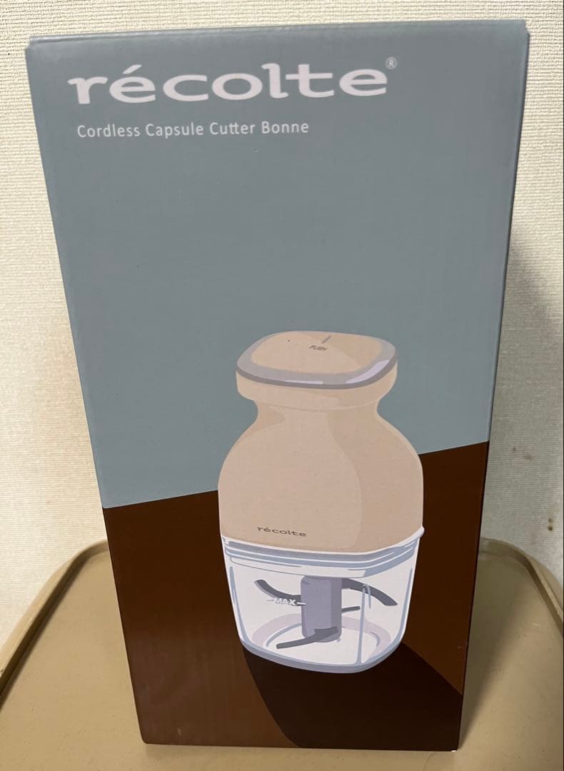 チョップドサラダメーカー　ホワイト　recolte 充電用アダプター付き