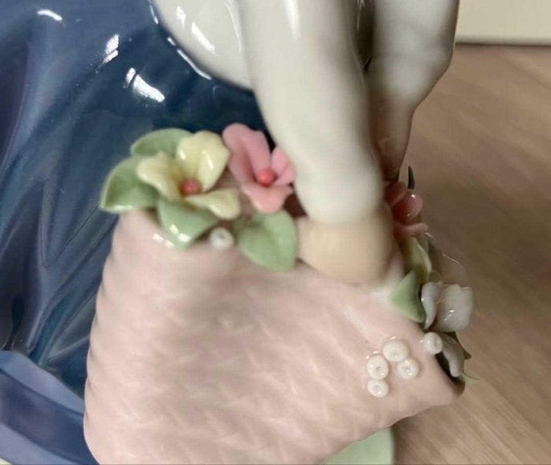 ⭐️美品⭐️リヤドロ人形　LLADRO きれいな花ばかり