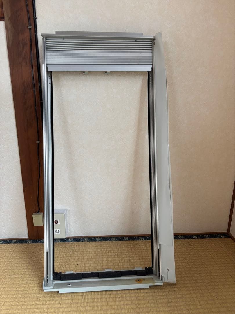 TOYOTOMI 窓用エアコン T1W-A1824