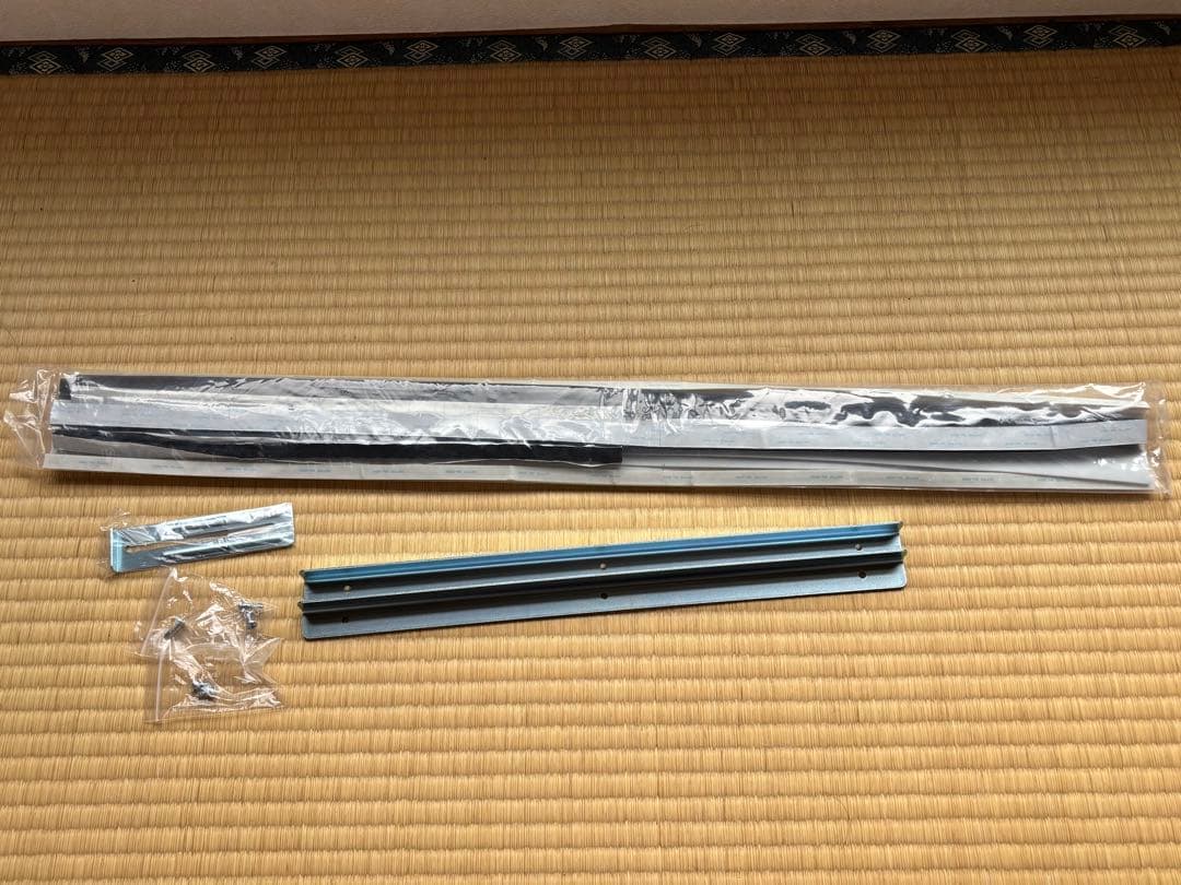 TOYOTOMI 窓用エアコン T1W-A1824