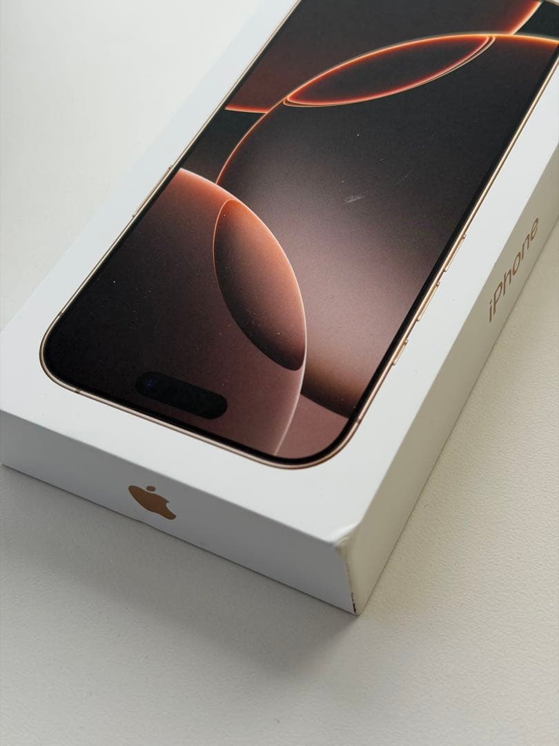 【交換後未使用】iPhone16 Pro 1TB デザートチタニウムSIMフリー