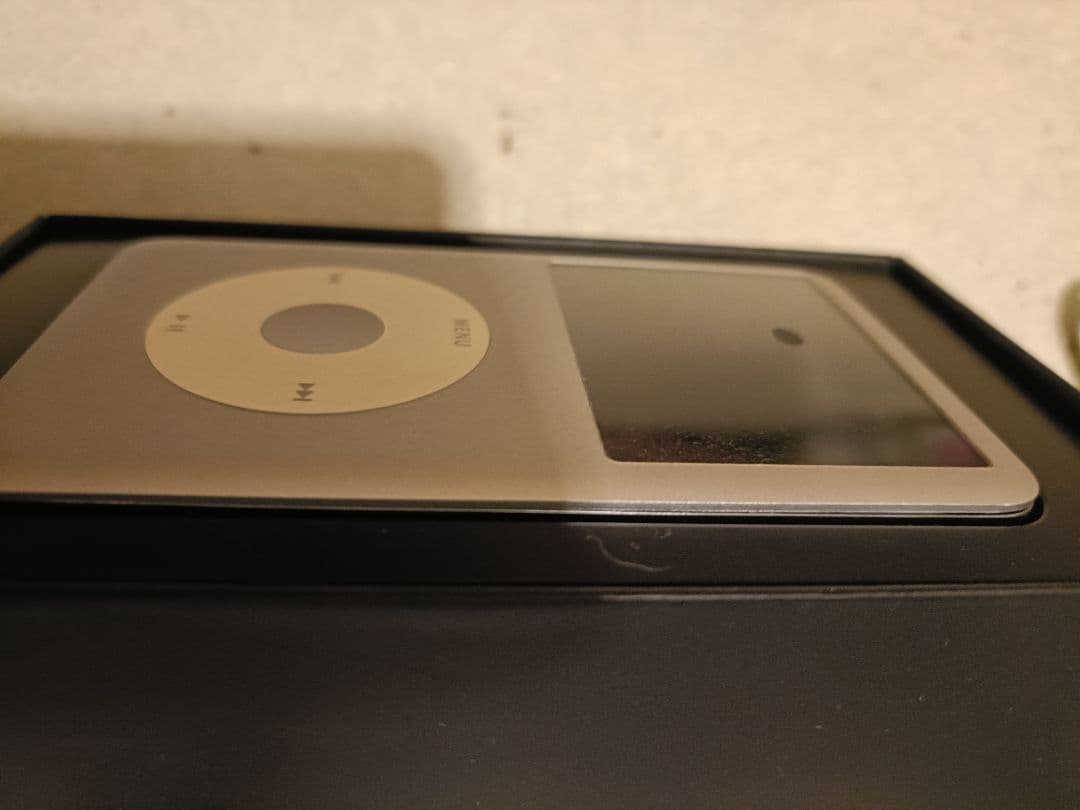 Apple iPod Classic 80GB アップル　アイポッド