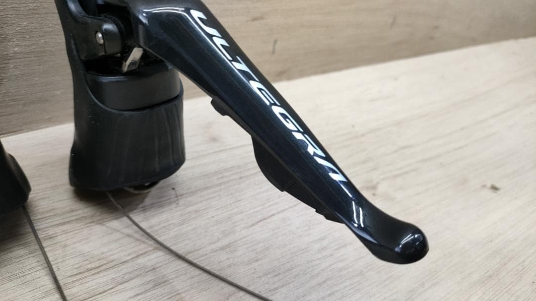 ■シマノ ULTEGRA アルテグラ ST-R8000　左右 11速■