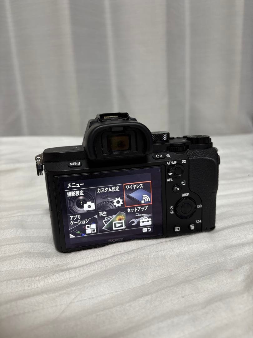 SONY α7 II ILCE-7M2　ボデー デジタルミラーレスカメラ 本体
