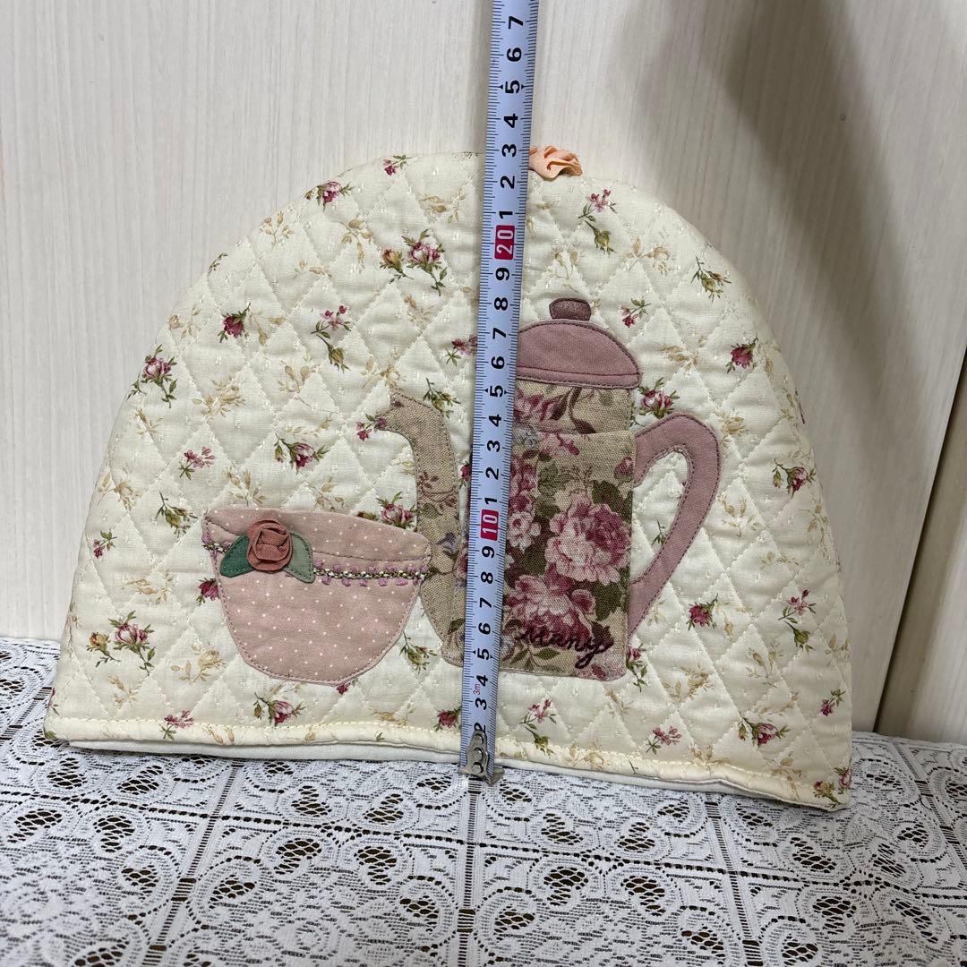 マニー　エプロン&ティーコゼー　コラージュ