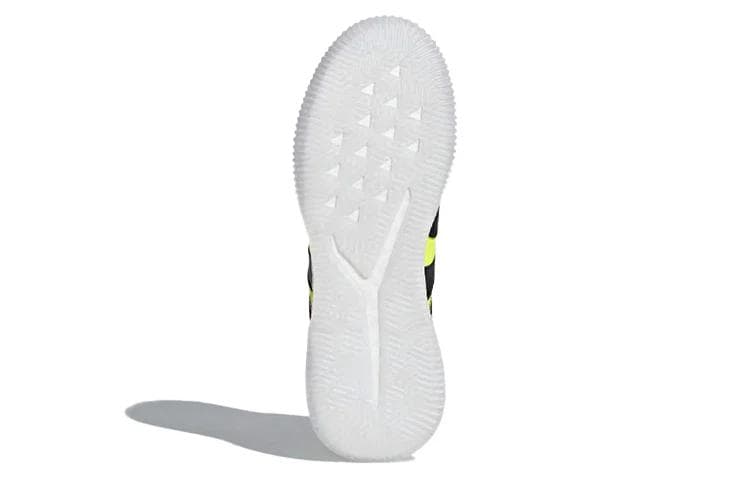 【新品 26cm】 アディダス プレデター アクセレレイター TR