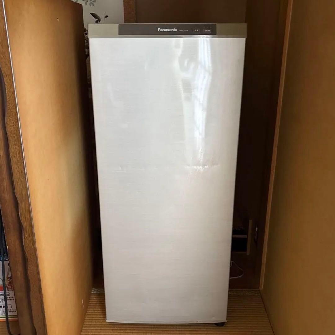 Panasonic NR-FZ120B-S 冷凍庫 2017年製