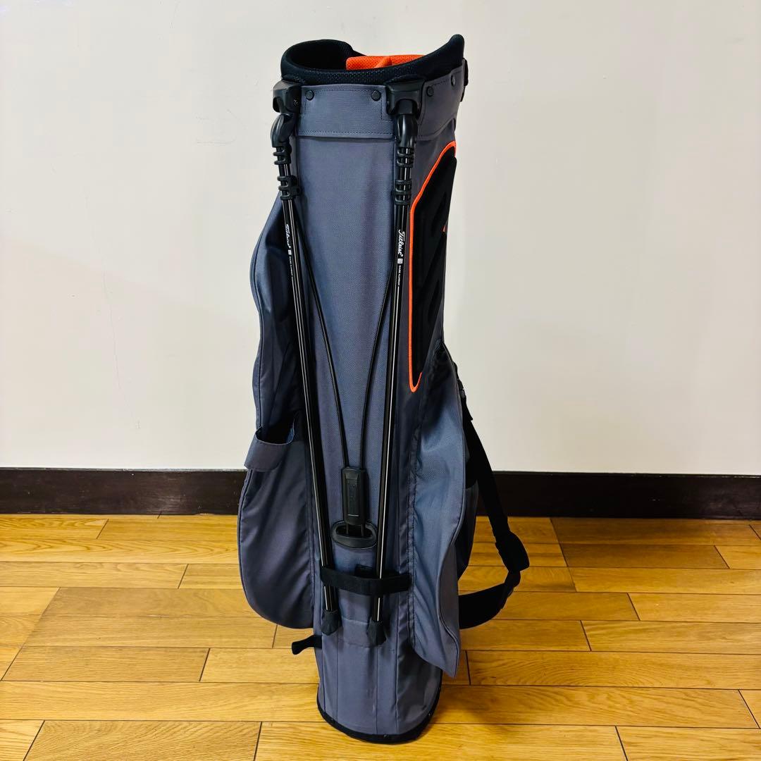 【ほぼ未使用品】タイトリスト キャディバッグ スタンド式送料込み　4分割