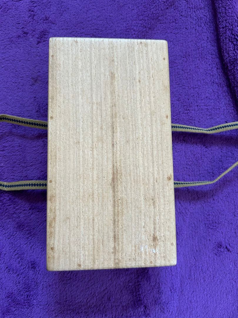 金色 漆器 印籠 根付 薬入れ 小物入れ オブジェ