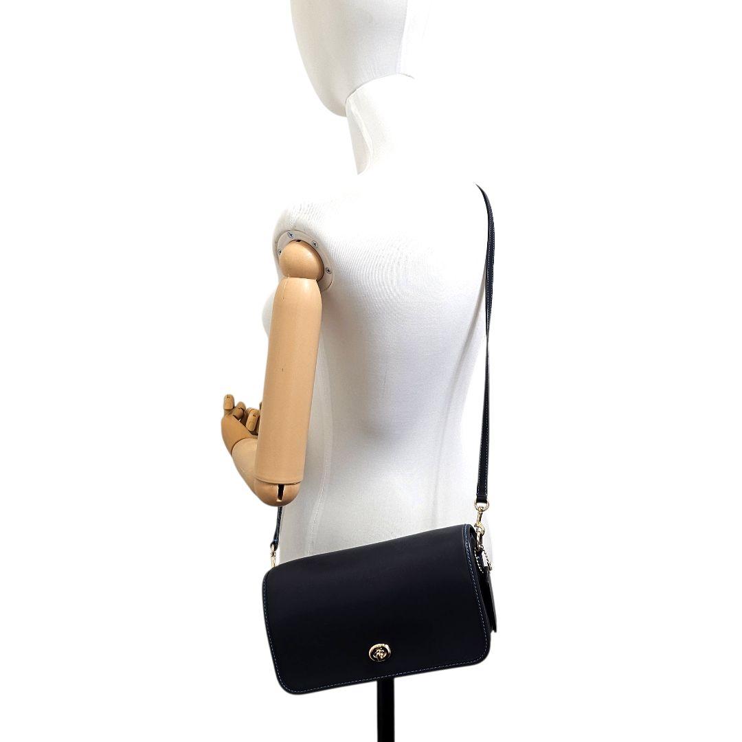 美品　 COACH ディンキー ターンロック ショルダーバッグ クラブタンレザー