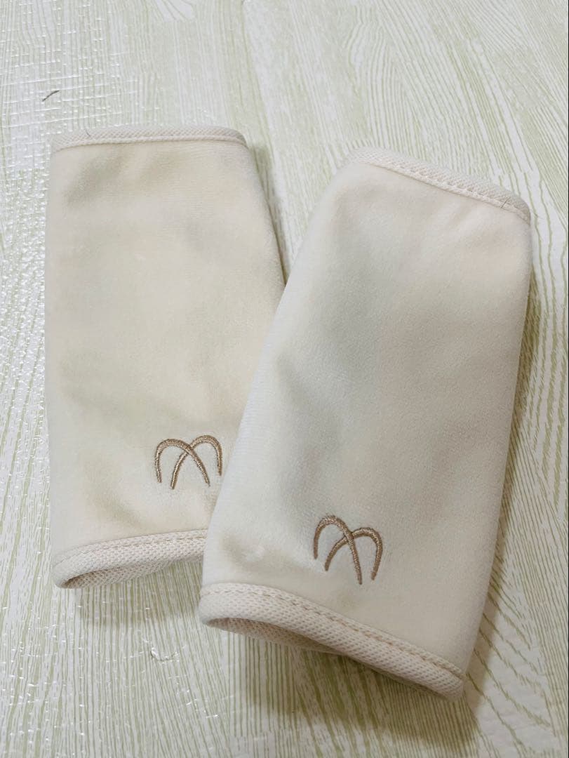 【美品】エールベベ　抱っこ紐　ベビーキャリア THREE qd