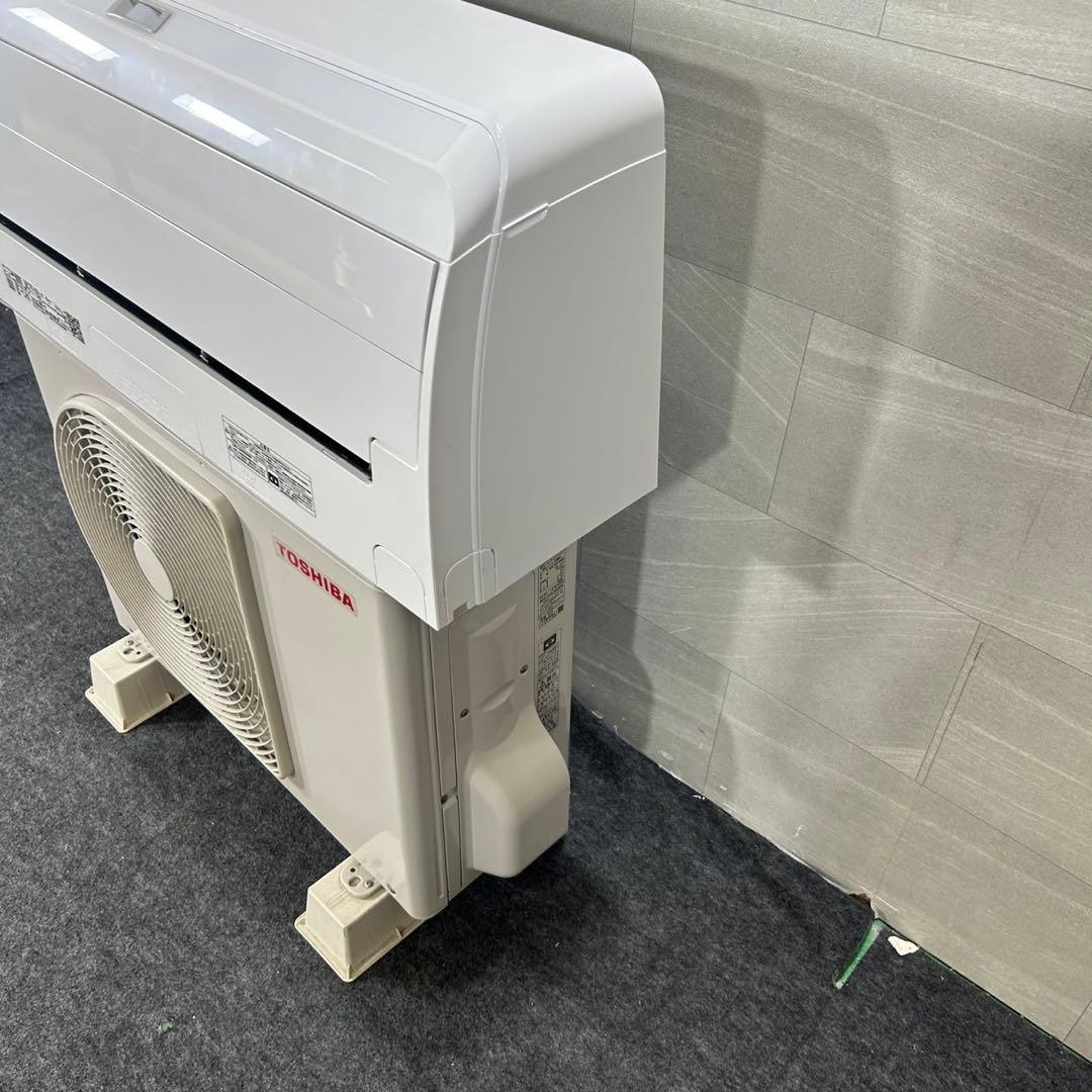 TOSHIBA ルームエアコン RAS-H221 6畳 2021年製 d4356