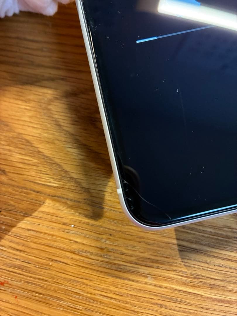 iPhoneXR 128GB ホワイト　バッテリ100% 箱付属品SIMフリ