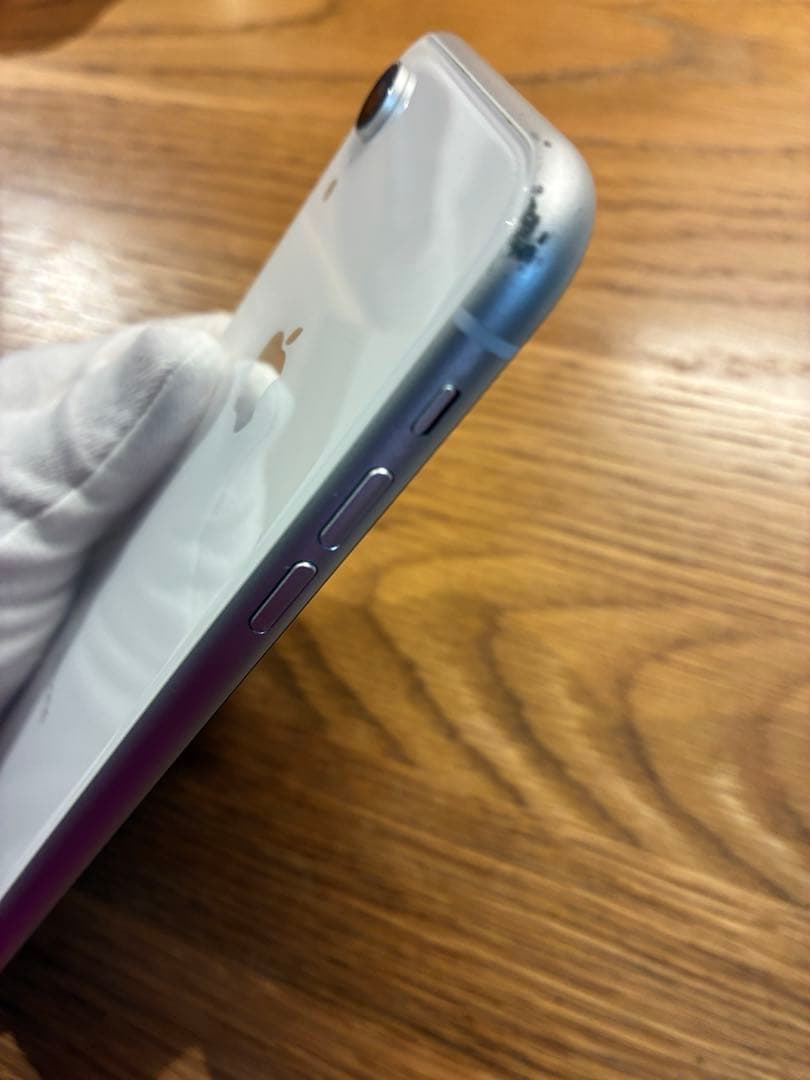 iPhoneXR 128GB ホワイト　バッテリ100% 箱付属品SIMフリ