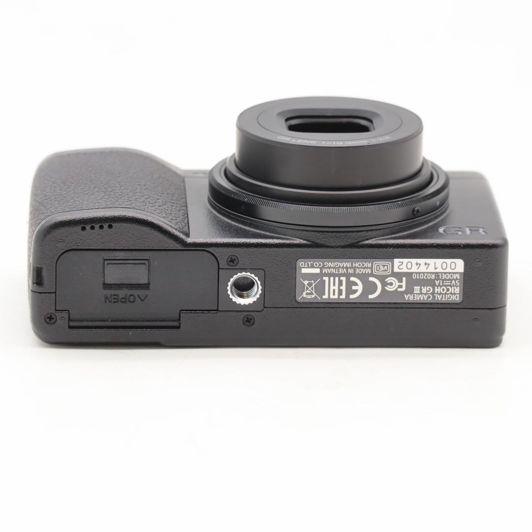 RICOH GR III 4229ショット 美品 APS-C 高画質