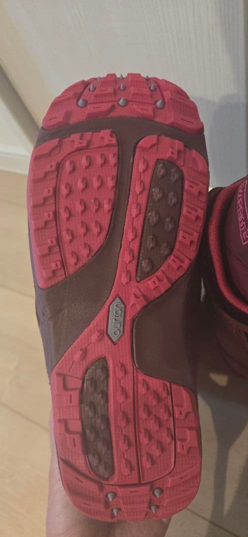 綺麗！！BURTON スノーボードブーツ(女性用)