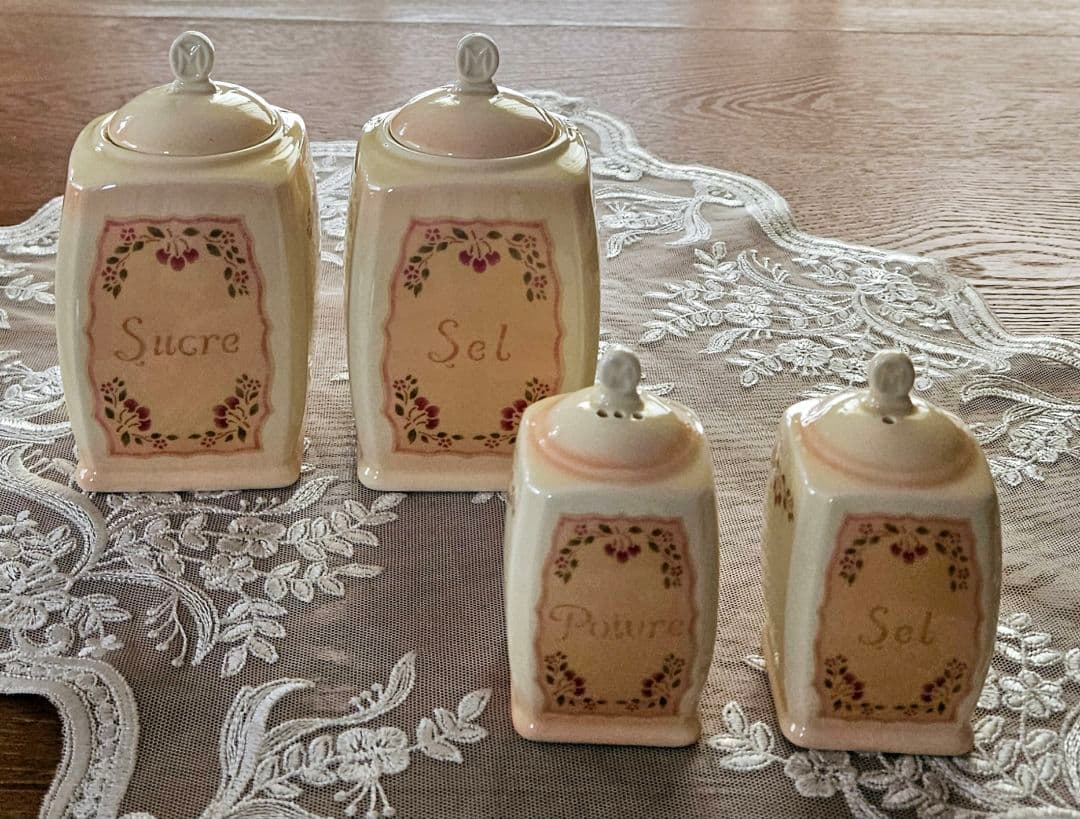 廃盤品 レア マニー アンティークチェリー キャニスター ソルト&ペーパー 新品