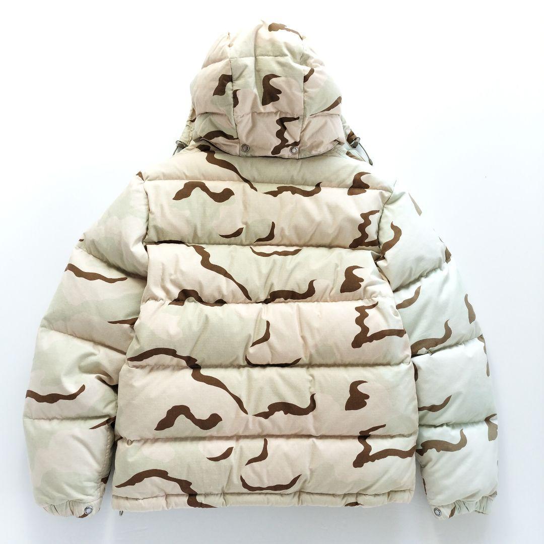 美品 ディスイズネバーザット ダウンジャケットカモフラ【Ｌ】