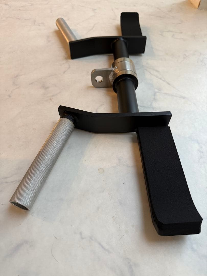 アームカール プレスダウン アタッチメント