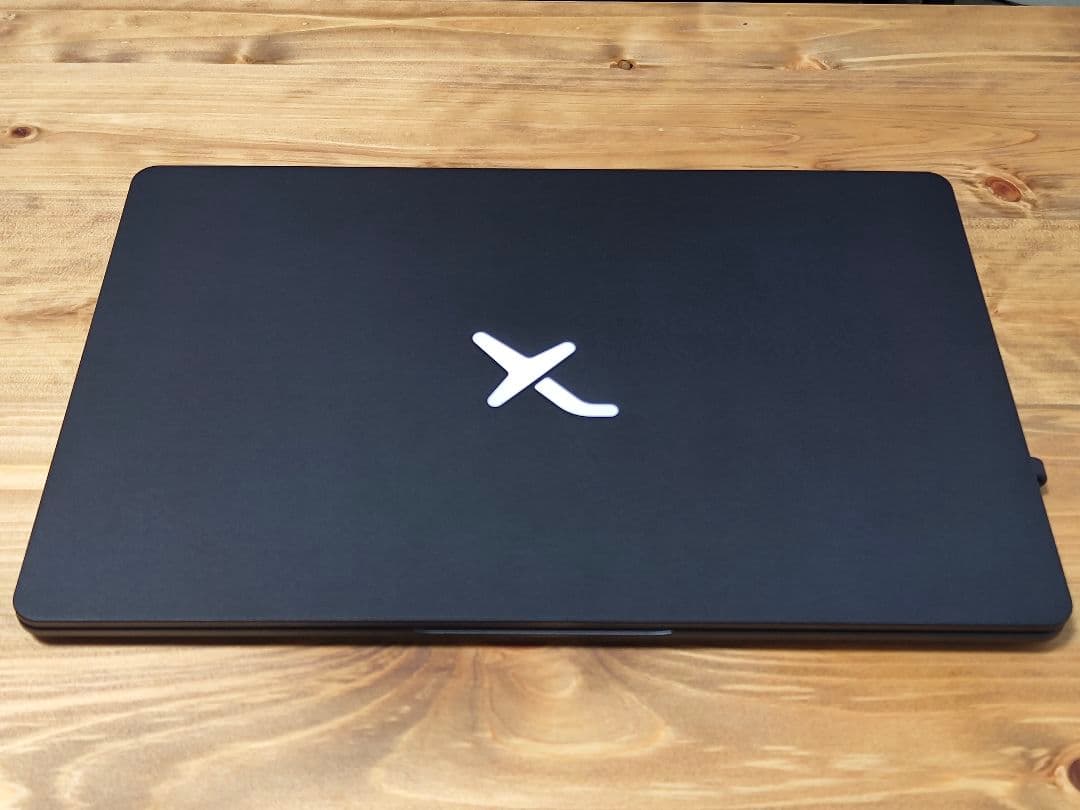 モバイル モニター　ディスプレイ　Mira BooK