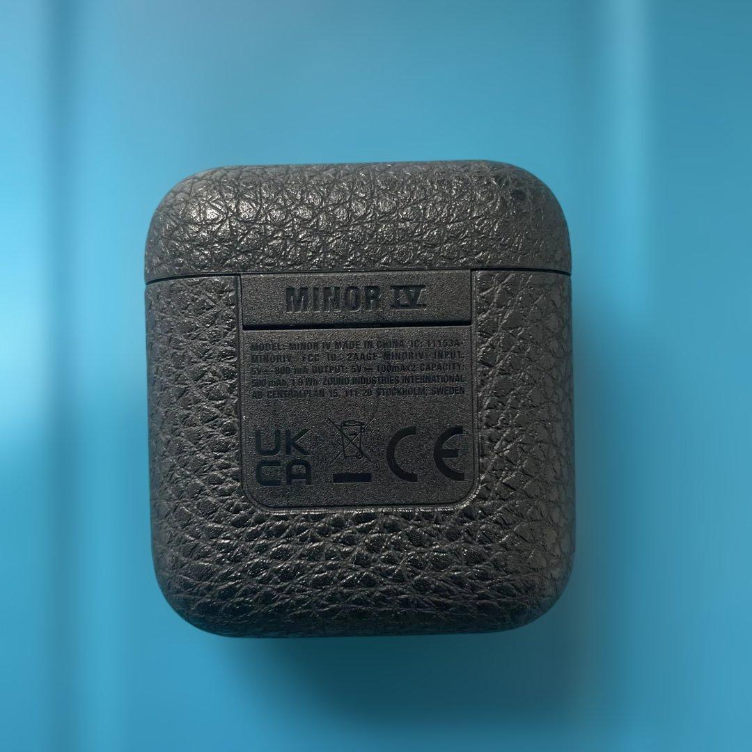 イヤホン Marshall Minor IV